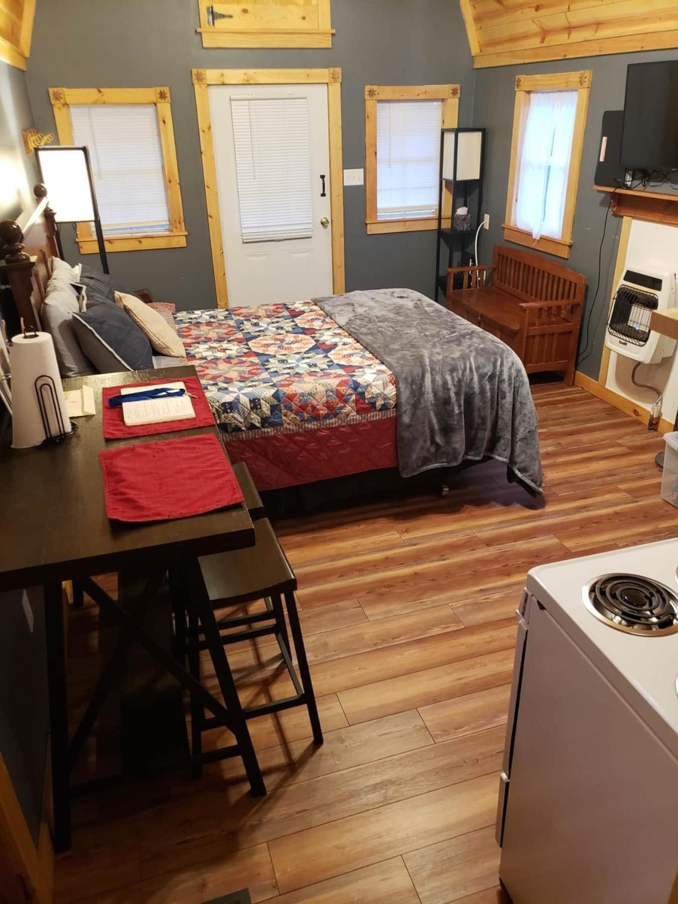 Acorn Cottage At Hocking Vacations Logan Extérieur photo